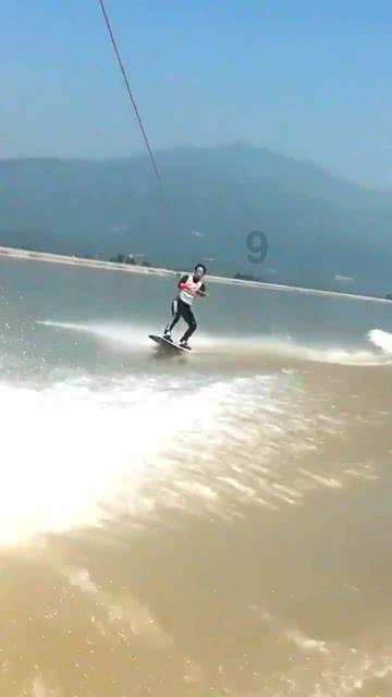 救援旅游者