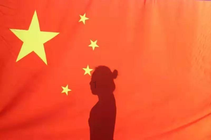 求进击的巨人立体机动装置制作教程游戏画面